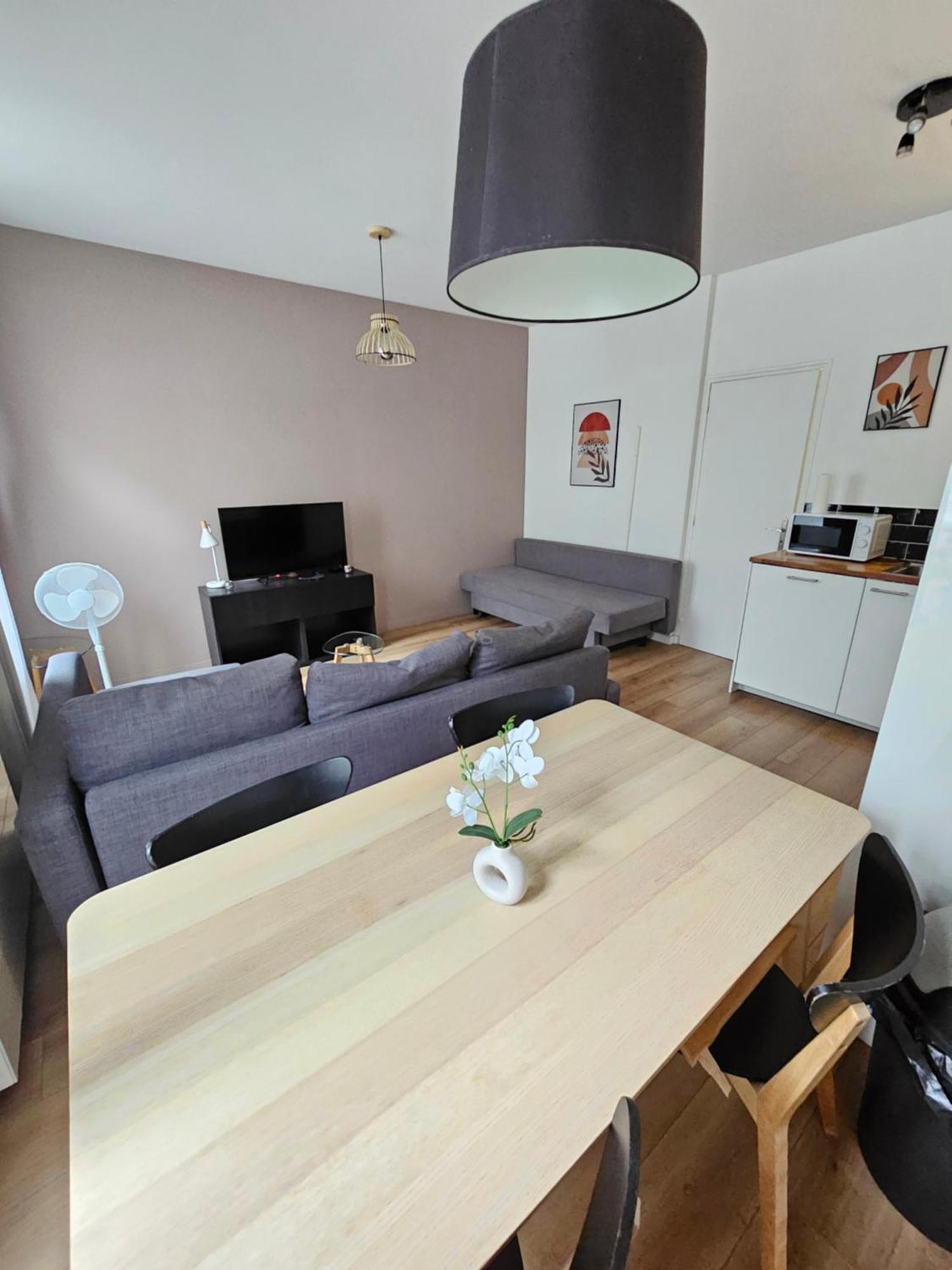 *Appartement Moderne/2 Minutes Du Metro* Saint-Ouen  Exterior foto